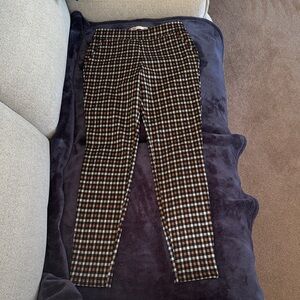SO Women's Checkered Leggings - Black and Brown
